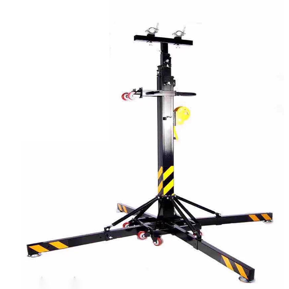 Heavy Equipment And Rentals - Heavy Duty Crank Light Stand Telescopic